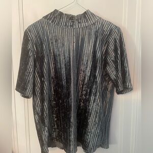 Women’s Loft winter green velvet shirt